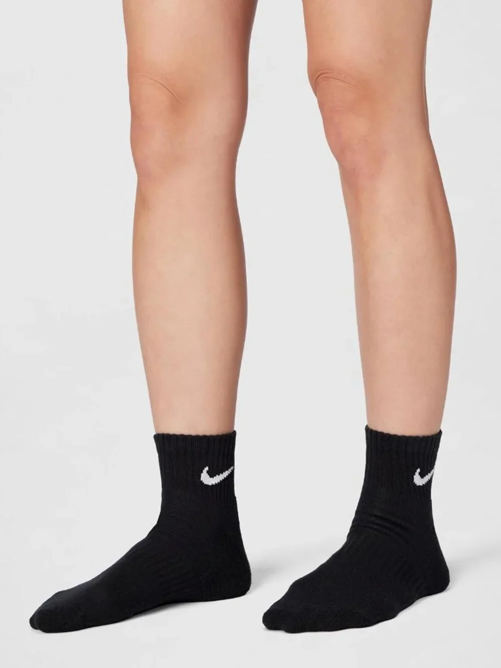 Nike Unisex Adult Everyday Cushioned Training Ankle Socks 3-Pack | Mens and Wome